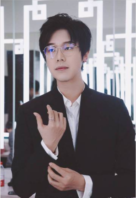 如梦下弦月《如梦下弦月》英气与傲气并存“霍司琛“CV介绍